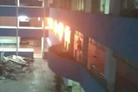 Audio 27-3-2016: Cháy lớn ở bệnh viện lúc nửa đêm, người nhà và bệnh nhân hốt hoảng tháo chạy