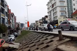 Hà Nội: Hoàn chỉnh phương án điều chỉnh kết cấu đê sông Hồng trước 20-3