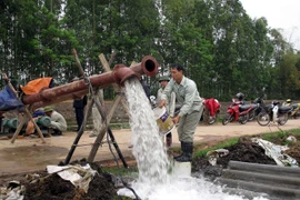 Bỏ thu phí nhưng sẽ áp giá dịch vụ thủy lợi