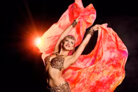 Hé lộ dàn giám khảo nóng bỏng giải bellydance 2016