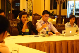 Thái Thùy Linh mang hơi ấm đến học sinh nghèo dân tộc miền núi