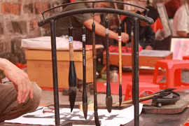 Phố "ông đồ" 2013 - chiều sâu lặng lẽ!