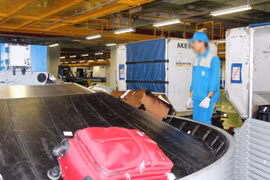 Đoàn công tác Bộ Công Thương báo bị rạch valy mất 50 triệu đồng