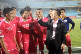 Ban tổ chức V-League muốn bầu Hiển "cùng vì cái chung"