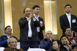 Thầy trò Hữu Thắng ghi điểm trong trận đấu Thủ tướng Nguyễn Xuân Phúc dự khán