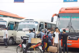 Xăng dầu 6 lần giảm giá, cước vận tải vẫn y nguyên