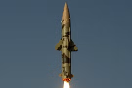 Ấn Độ thử thành công tên lửa có khả năng hạt nhân Prithvi II