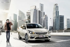 Kia K2 2017: Rộng rãi và mới mẻ hơn