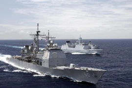 NATO ngừng ngăn chặn cướp biển để tập trung vào Nga