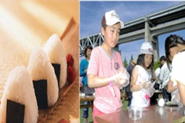 668 người lập kỷ lục nắm cơm