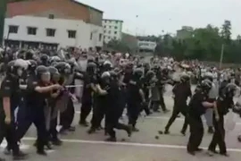 Trung Quốc: Người dân biểu tình đòi xây đường sắt cao tốc