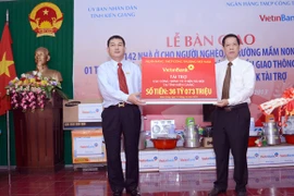 VietinBank trao tặng nhà, trường mẫu giáo và cầu nông thôn cho tỉnh Kiên Giang