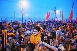 Ấn Độ: Giẫm đạp ở ga tàu hỏa, 20 người thiệt mạng