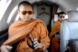 Một nhà sư bị nghi có đến 7... cô nhân tình, 41 tài khoản ngân hàng