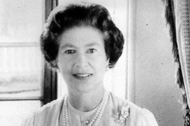 Hé lộ tuyên ngôn tối mật của Nữ hoàng Anh