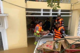 Tất cả vì miền Trung ruột thịt 