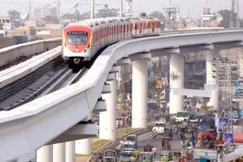 Đằng sau tuyến đường sắt đô thị của Pakistan từ vốn vay Trung Quốc 