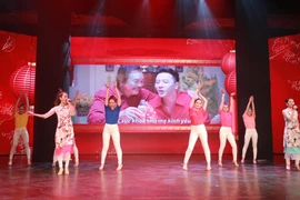 Lắng đọng cảm xúc trong đêm nhạc “Ơn đức sinh thành”