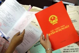 Trách nhiệm liên đới khi công chứng viên công chứng nhầm “sổ đỏ” giả 