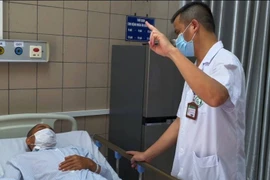 Cuối năm, nơm nớp nỗi lo rượu “độc”