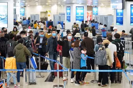 Bộ Giao thông vận tải yêu cầu hành khách phải đeo khẩu trang 