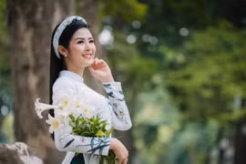 Lý do Hoa hậu Ngọc Hân không thích dùng hàng hiệu