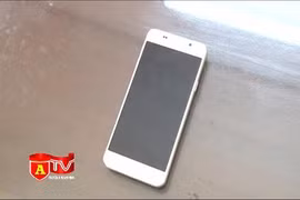 Lái xe taxi chiếm đoạt tài sản của du khách nước ngoài