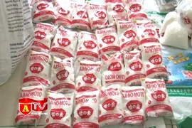 Bắt giữ đối tượng sản xuất bột giả nhãn hiệu Miwon và Ajinomoto