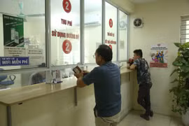 Ô tô được miễn kiểm định lần đầu phải nộp 50.000 đồng