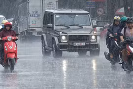 Dự báo thời tiết: Cảnh báo hai hình thái nguy hiểm gây mưa cực lớn ở Bắc bộ