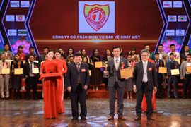 Bảo vệ Nhất Việt được vinh danh TOP 10 doanh nghiệp xuất sắc Đất Việt 2022