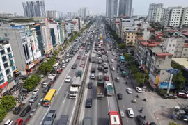 Cấm xe tải từ 10 tấn trở lên lưu thông đường Vành đai 3 trên cao trong chiều nay