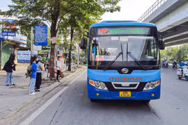 Hà Nội sẽ dừng vận hành 6 tuyến buýt trợ giá từ ngày 1-4 do hiệu quả kém
