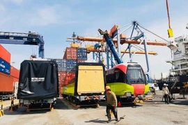 Đoàn tàu thứ sáu tuyến metro Nhổn- Ga Hà Nội về Việt Nam