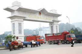 Xuất khẩu nông sản tại các cửa khẩu vẫn diễn ra bình thường, không ùn tắc