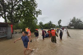 Giải mã nguyên nhân khiến đô thị đồng bằng, ven biển hay phố núi “cứ mưa là ngập”
