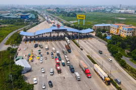 Dừng miễn phí qua trạm BOT cho các xe chở hàng cứu trợ bão số 3 từ ngày 13-10