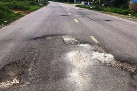 Sẽ chấm dứt hợp đồng nếu để quốc lộ mất an toàn, không sửa chữa