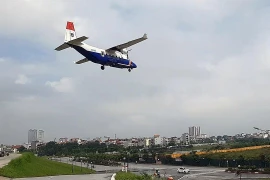 Đánh giá kỹ lưỡng khả năng khai thác lưỡng dụng sân bay Gia Lâm