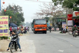 Vì sao Bộ Giao thông chưa rót tiền nâng cấp quốc lộ 15 qua Hà Tĩnh?