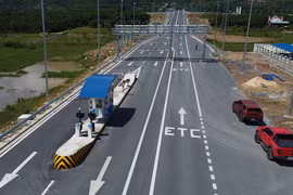 Xây đường cao tốc 4 năm qua bằng 15 năm trước cộng lại