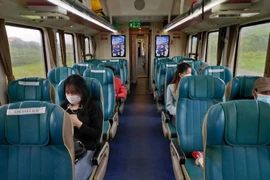 Từ 21-10, đi tàu hỏa không phải xét nghiệm Covid-19 và tiêm vaccine, trừ người tới từ vùng phong tỏa