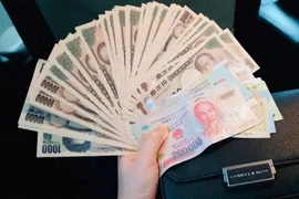 Khách từ Nhật Bản vội vàng về đoàn tụ, quên cả ví tiền ở sân bay 