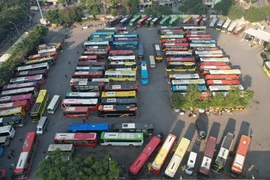 Nghỉ lễ 30-4: Dự báo khách đi lại tăng vọt, Hà Nội tăng cường hơn 700 xe đến các điểm “nóng”