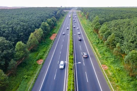 Thống nhất dự án mở rộng cao tốc TP.HCM- Long Thành- Dầu Giây là công trình khẩn cấp