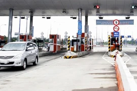 Dự án BOT cầu Thái Hà chỉ đạt 16% doanh thu, Nhà nước sẽ chi tiền "giải cứu"