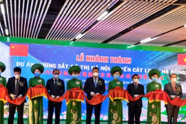 Chính thức khánh thành tuyến đường sắt đô thị đầu tiên Cát Linh- Hà Đông