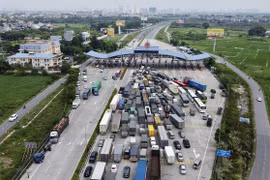 Xe chở hàng hóa muốn đi qua hoặc vào Hà Nội di chuyển như thế nào?