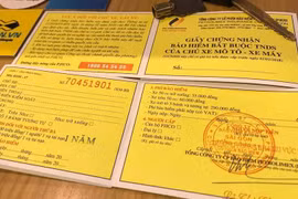 Nhiều kiến nghị bỏ quy định bắt buộc mua bảo hiểm tự nguyện với xe máy, Bộ Giao thông nói gì?