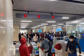 Tàu điện Cát Linh- Hà Đông phục vụ hơn 150.000 lượt khách trong dịp Tết